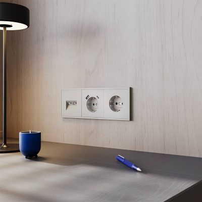 Розетка встраиваемая VOLTUM S70 с заземлением 16А, (кашемир)