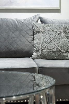 70SW-20306 Подушка с бисером "Лучи" серебро 45*45см