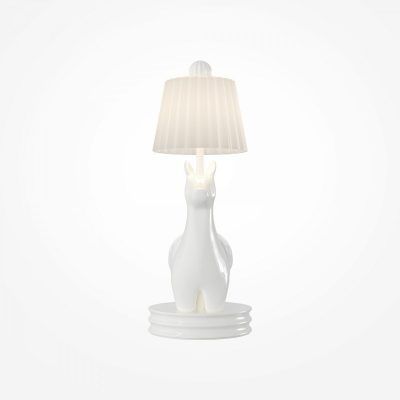Настольный светильник Maytoni MOD377TL-L5W3K