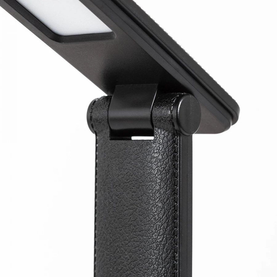 Офисная настольная лампа Arte Lamp CAMBRIDGE A5123LT-1BK